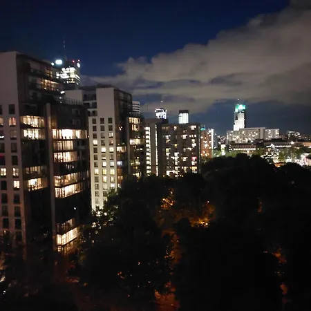 Centrum Roland Centrum Warszawy 1 W 2-pokojowym Mieszkaniu Graniczna 4 Ze Wspolna Wanna I Lazienka Apartman