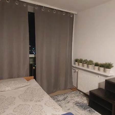Apartment Apartamenty Roland Centrum Warszawy 2 Pokoje *